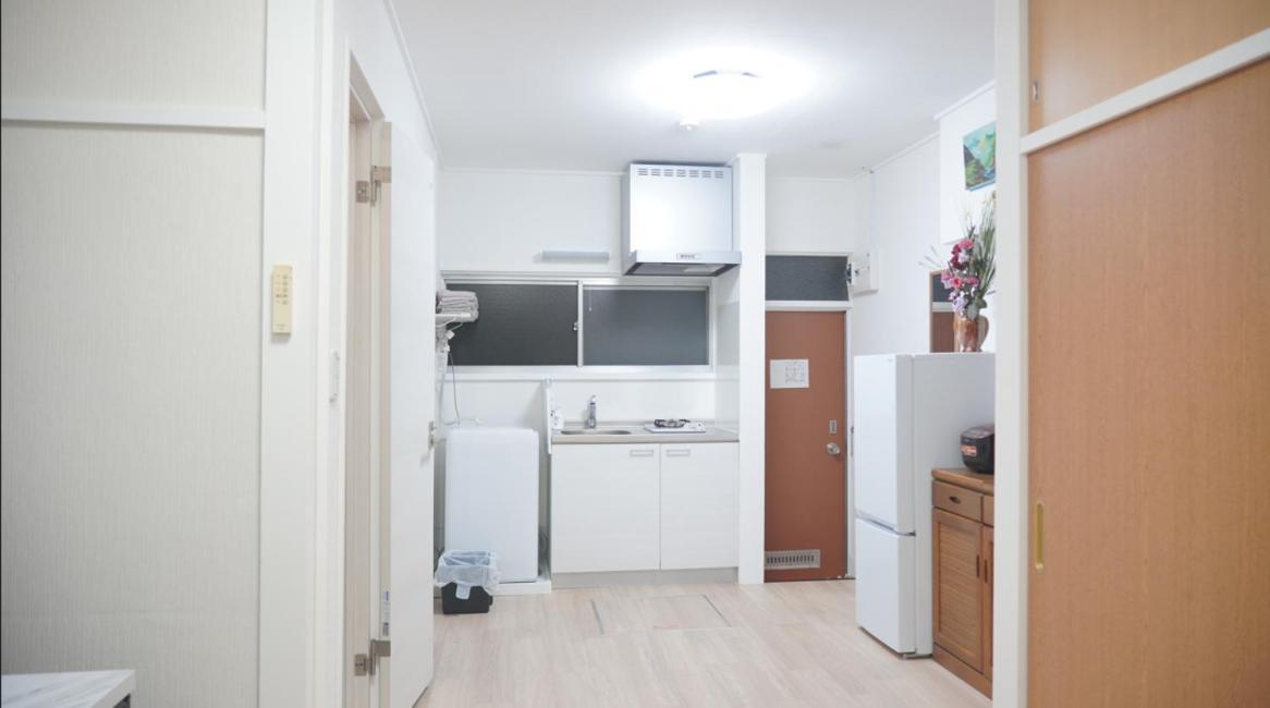 Uhome Tsubame Apartment Tokyo Dış mekan fotoğraf